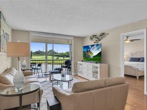 9320 S Hollybrook Lake Dr 203, Pembroke Pines FL 33025