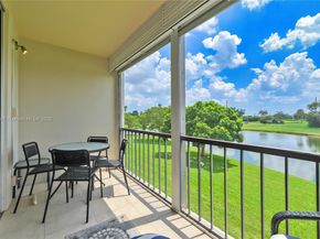 9320 S Hollybrook Lake Dr 203, Pembroke Pines FL 33025