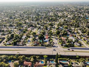 1510 SW 68th Ave, North Lauderdale FL 33068