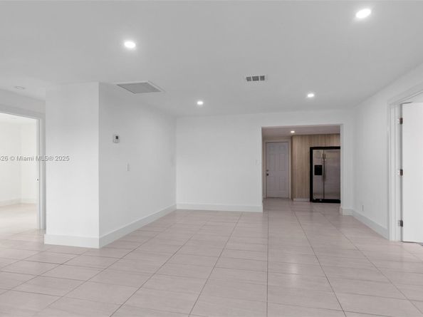 1481 SW 49th Ave, Fort Lauderdale FL 33317