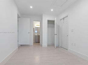1481 SW 49th Ave, Fort Lauderdale FL 33317