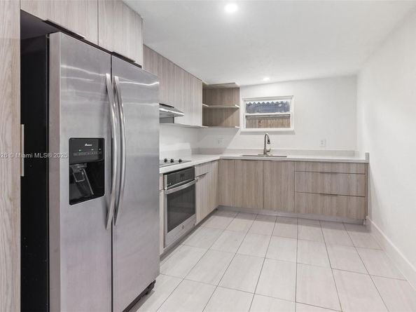 1481 SW 49th Ave, Fort Lauderdale FL 33317