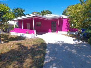 15775 NE 13th Ave, North Miami Beach FL 33162