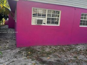 15775 NE 13th Ave, North Miami Beach FL 33162