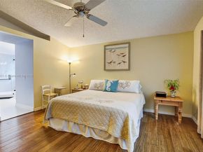 12740 NW 11th Ct, Sunrise FL 33323
