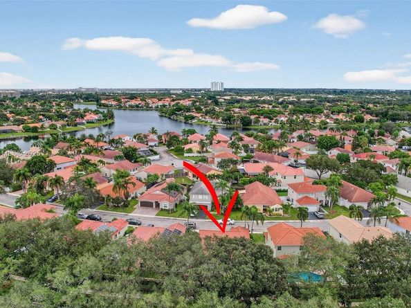 12740 NW 11th Ct, Sunrise FL 33323