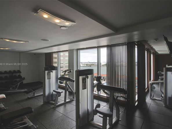 335 S Biscayne Blvd 2604, Miami FL 33131