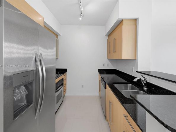 335 S Biscayne Blvd 2604, Miami FL 33131