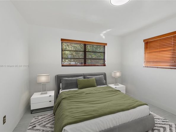 12890 NE Miami Ct, North Miami FL 33161