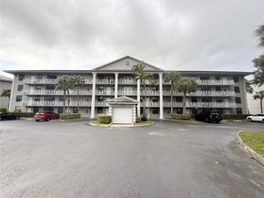 1504 S Whitehall Dr 206, Davie FL 33324