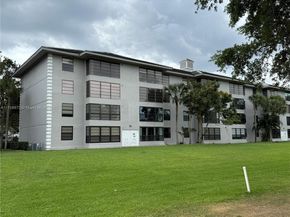 1504 S Whitehall Dr 206, Davie FL 33324