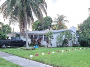 19700 NW 3rd Ct, Miami Gardens FL 33169