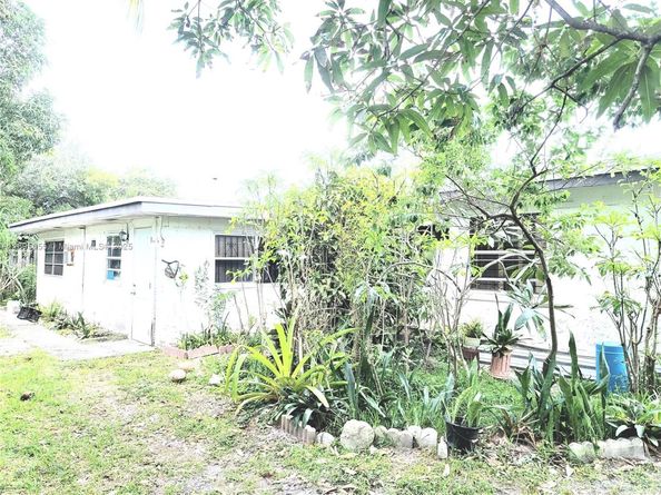 19700 NW 3rd Ct, Miami Gardens FL 33169