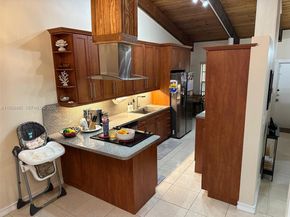 3415 Freedom Dr, Hollywood FL 33021