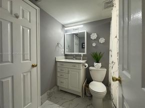 3415 Freedom Dr, Hollywood FL 33021