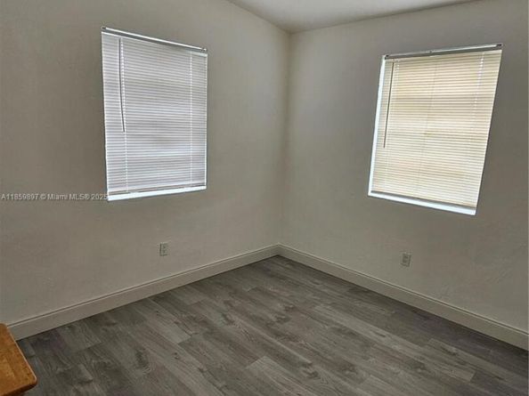 4151 SW 110th Ct, Miami FL 33165