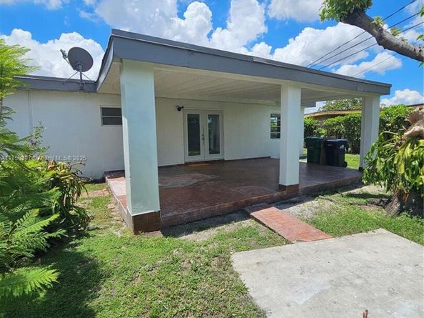4151 SW 110th Ct, Miami FL 33165