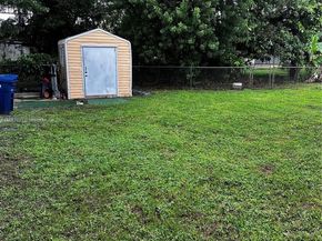 10900 NW 22nd Ct, Miami FL 33167