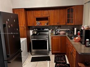 10900 NW 22nd Ct, Miami FL 33167