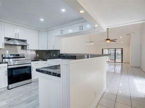 311 Lakeside Ct 238, Sunrise FL 33326
