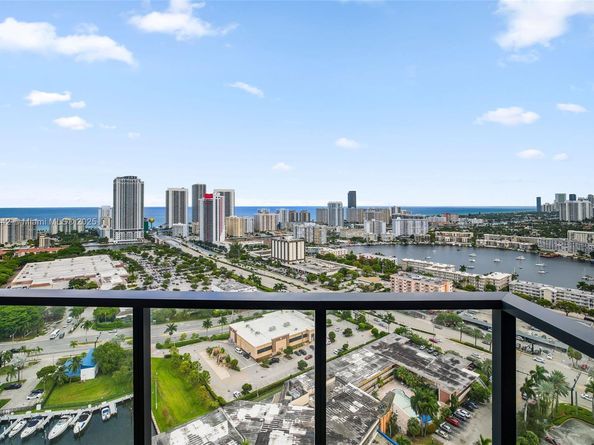 101 Diplomat Pkwy 2604, Hallandale Beach FL 33009