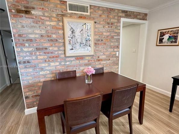 16518 NE 26th Ave 405, North Miami Beach FL 33160