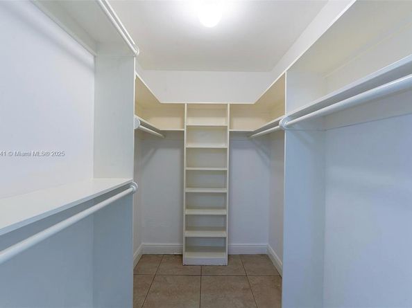 4995 Ponce de Leon /1050 Sistina Avenue, Coral Gables FL 33146