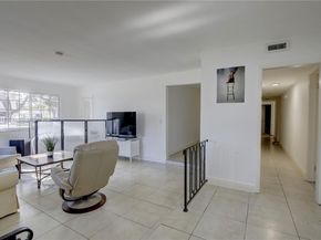 4995 Ponce de Leon /1050 Sistina Avenue, Coral Gables FL 33146