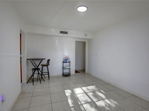 4995 Ponce de Leon /1050 Sistina Avenue, Coral Gables FL 33146