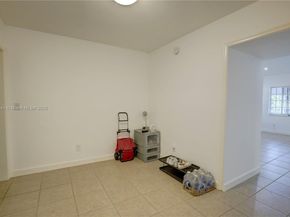 4995 Ponce de Leon /1050 Sistina Avenue, Coral Gables FL 33146