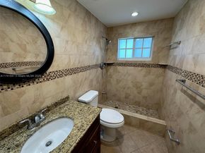 4995 Ponce de Leon /1050 Sistina Avenue, Coral Gables FL 33146