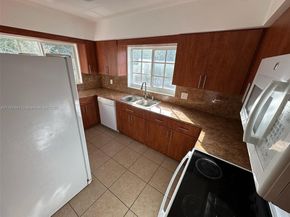 4995 Ponce de Leon /1050 Sistina Avenue, Coral Gables FL 33146
