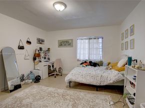 4995 Ponce de Leon /1050 Sistina Avenue, Coral Gables FL 33146