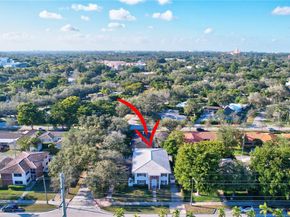 4995 Ponce de Leon /1050 Sistina Avenue, Coral Gables FL 33146