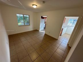 4995 Ponce de Leon /1050 Sistina Avenue, Coral Gables FL 33146