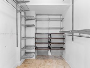 5 Island Ave LE, Miami Beach FL 33139