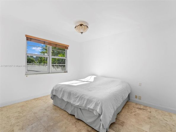 5 Island Ave LE, Miami Beach FL 33139