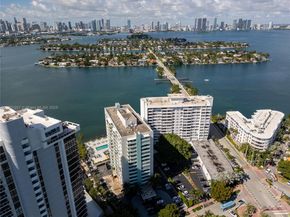 5 Island Ave LE, Miami Beach FL 33139