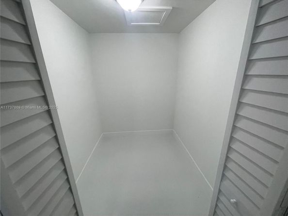7630 SW 94th Ave, Miami FL 33173