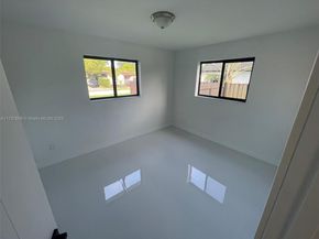 7630 SW 94th Ave, Miami FL 33173