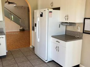 2308 NE 37th Ter, Homestead FL 33033