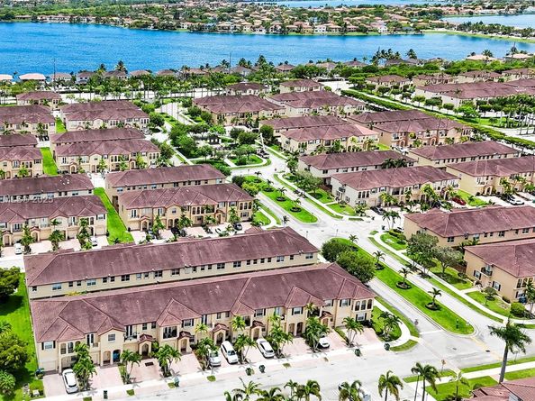 12834 SW 134th St, Miami FL 33186