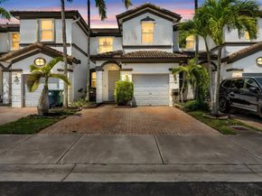 7634 NW 114th Path, Doral FL 33178