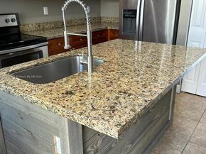 4441 NW 48th Ter, Tamarac FL 33319