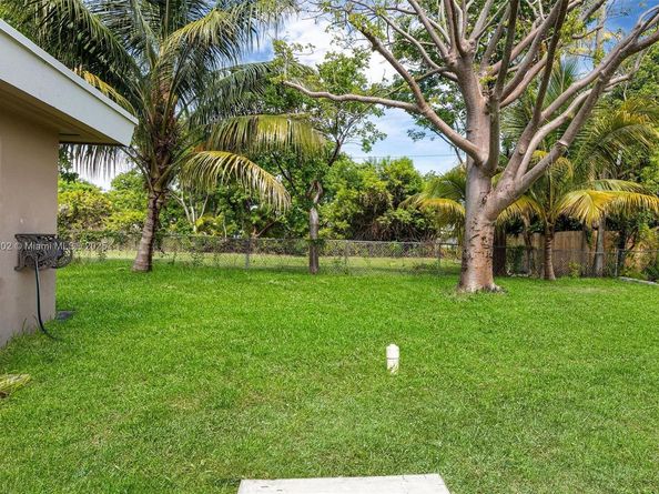 1609 S 23rd Ave, Hollywood FL 33020