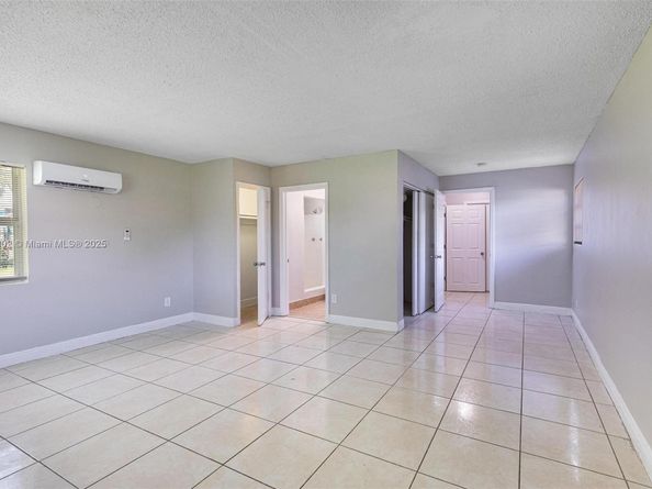 1609 S 23rd Ave, Hollywood FL 33020
