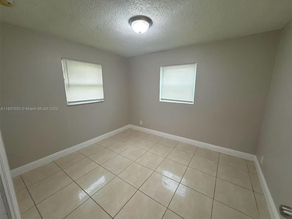 1609 S 23rd Ave, Hollywood FL 33020