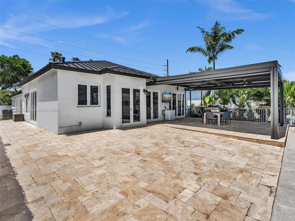 13381 SW 151st Ter, Miami FL 33186