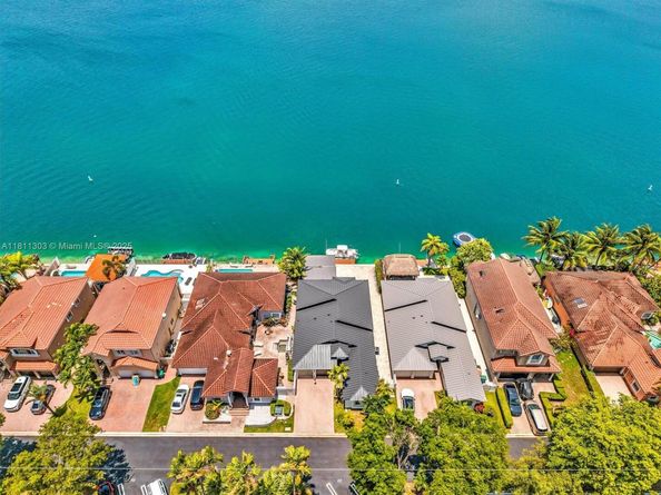 13381 SW 151st Ter, Miami FL 33186
