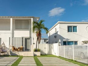 711 85th St, Miami Beach FL 33141